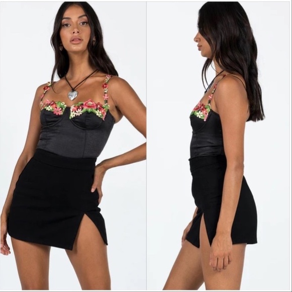 Princess Polly The Lola Mini Skirt Black Side Slit High Waisted - Picture 1 of 8